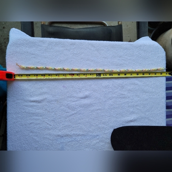 Dainty Vintage Pearl Cat's Eye Necklace Pastel yellow,  pink, gold - Picture 3 of 15